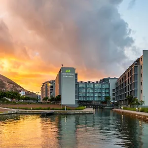 Aparthotel Aha Harbour Bridge &