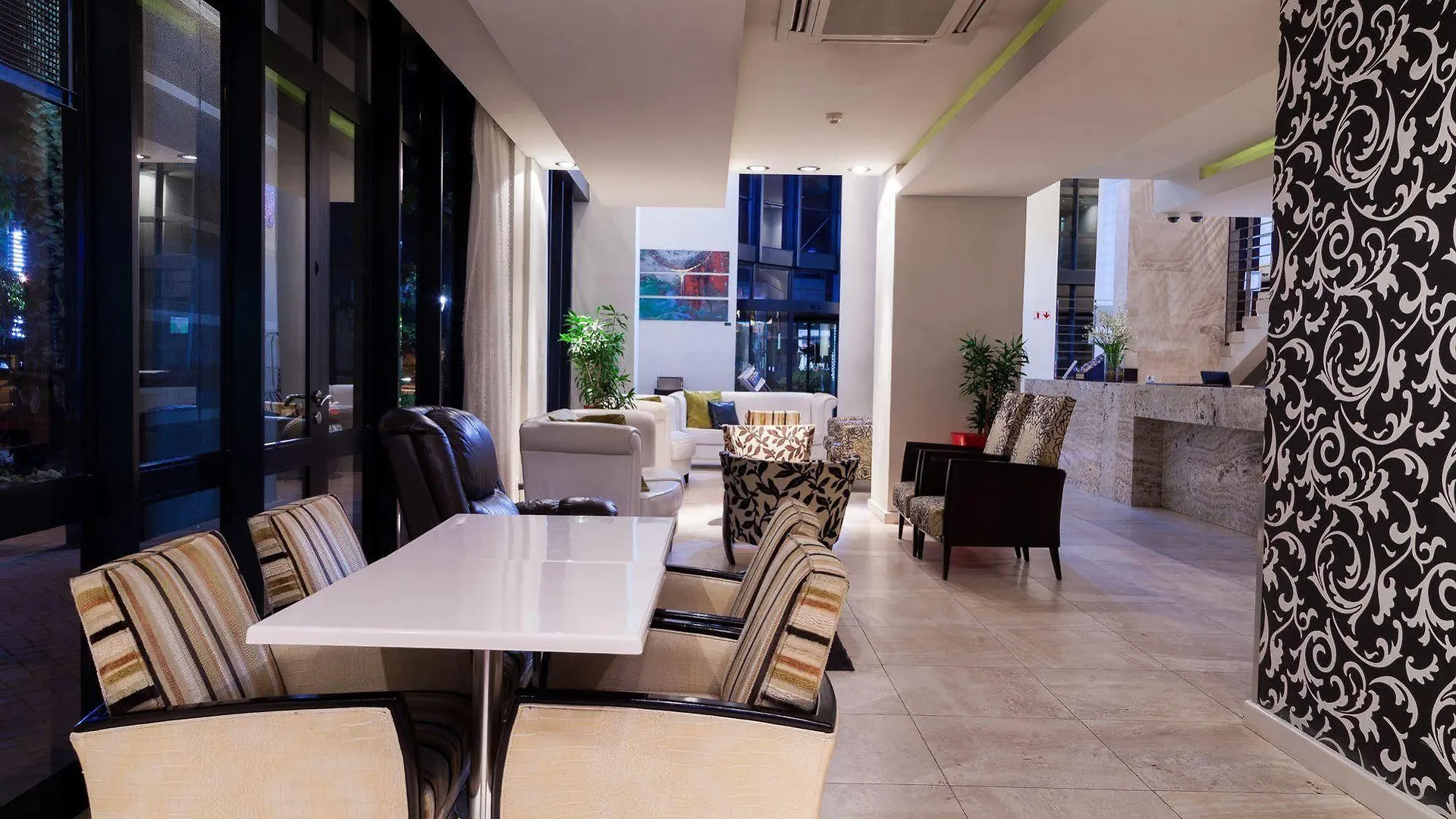 Colosseum Hotel Cape Town